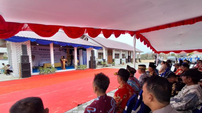 PERESMIAN GEDUNG BARU-Hasanuddin, Plt Kadisdikbud Kaltara saat menyampaokan sambutannya di momen Kegiatan peresmian unit sekolah baru (UBS) SMAN 5 Tarakan dan sarpras penduking SMKN 4 Tarakan tahun anggaran 2025 dilaksanakan di Kota Tarakan, Rabu (25/2/2026).