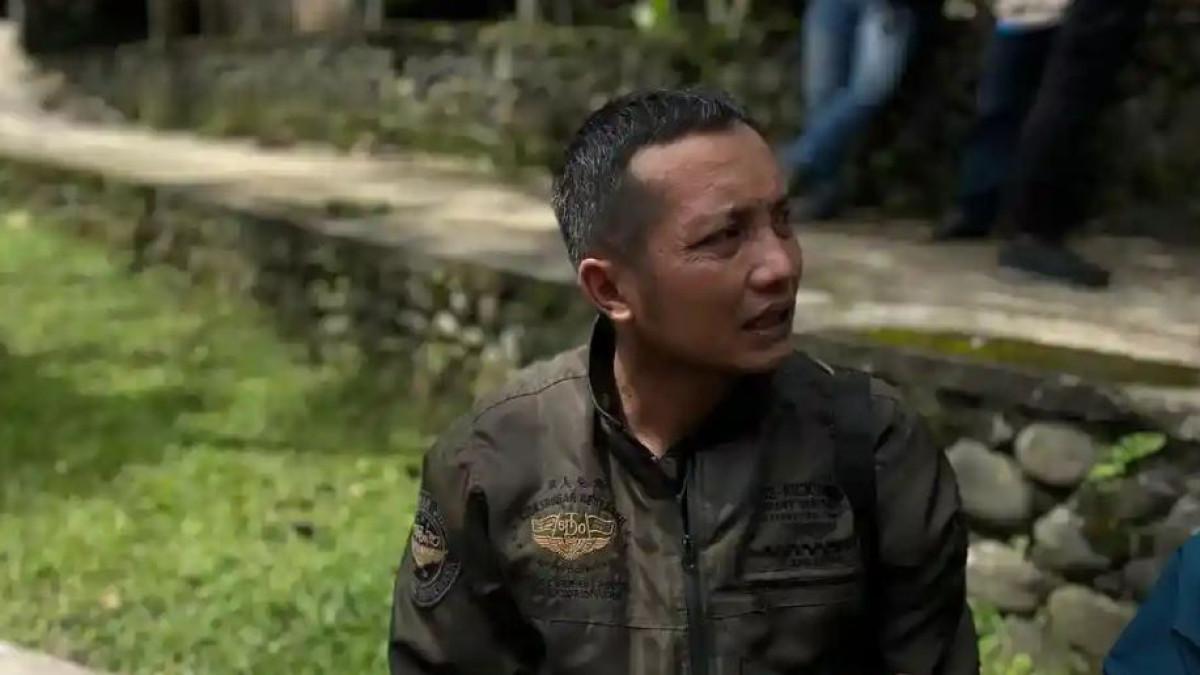 KEJAMNYA IBU TIRI - Anwar Sabiti, ayah NS (12) bocah tewas diduga dianiaya ibu tiri di Sukabumi, Jawa Barat.