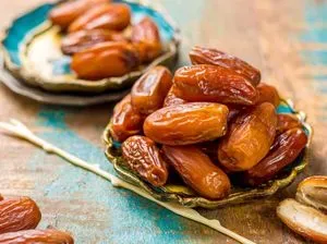 Kurma Tampak Lebih Mengkilap? Profesor IPB Beberkan Ciri Kurma Mengandung Sirup Glukosa