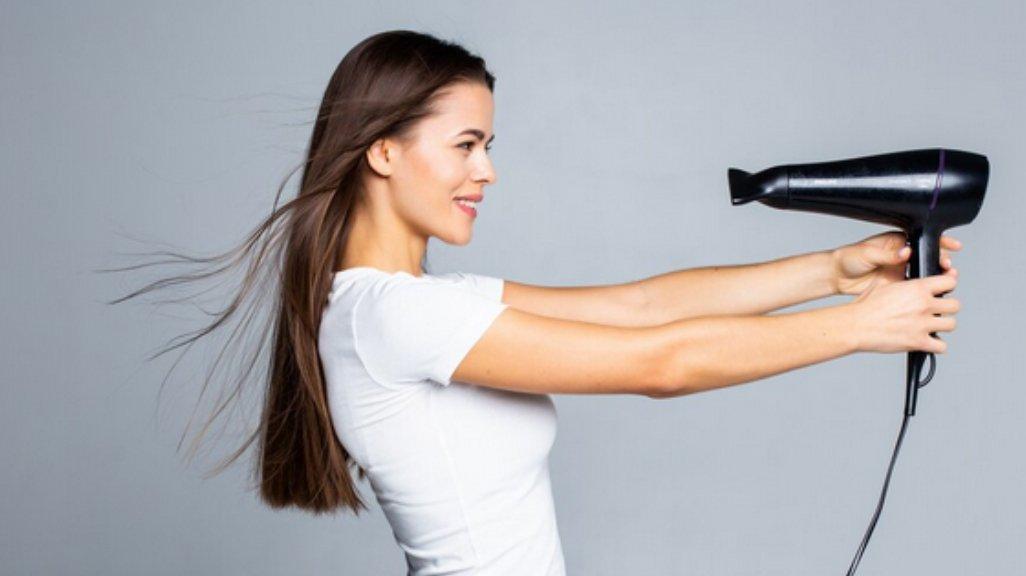 Ilustrasi Hair Dryer.