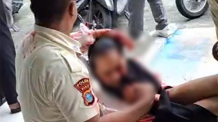 Mahasiswi UIN Dibacok Saat Gelar Seminar Hasil