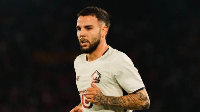 ABROAD VERDONK - Penampilan pemain Timnas Indonesia, Calvin Verdonk, untuk LOSC Lille dalam pertandingan matchday kedua Phase League Liga Eropa 2025/26 kontra AS Roma di Stadion Olimpico, Italia pada Kamis (2/10/2025) malam WIB. (Instagram Lille - 3/10/2025)