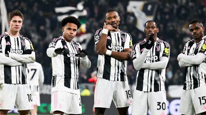 MASALAH BESAR - Selebrasi para pemain Juventus ketika merayakan gol ke gawang Benfica, pada pertandingan Liga Champions, di Allianz Stadium, Kamis (22/1/2026). Tersingkir di fase playoff UCL, Bianconeri menghadapi 3 masalah besar, Jumat (27/2/2026).