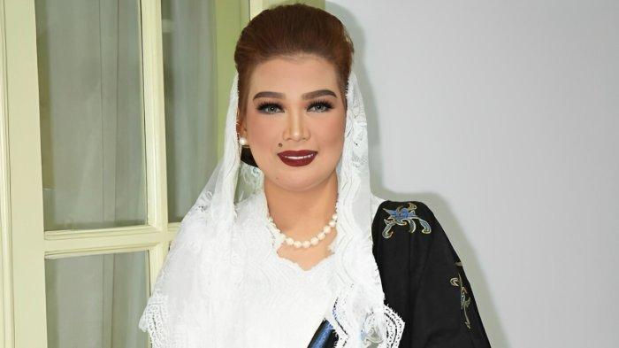 POLITISI GOLKAR- Sarifah Suraidah Abidien Harum, istri Gubernur Kaltim Rudy Masud dikenal sebagai politisi Partai Golkar. Ia kini duduk sebagai Anggota DPR RI.