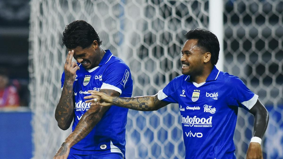 PERSIB BANDUNG VS MADURA UNITED - Cuplikan laga Persib Bandung vs Madura United di Stadion Gelora Bandung Lautan Api, Bandung, Jawa Barat, Kamis, 26 Februari 2026.