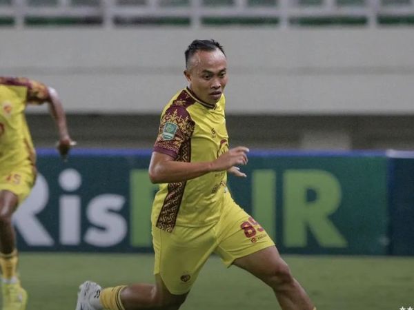 Susana pertandingan antara Adhyaksa FC vs Sriwijaya FC pada laga lanjutan Championship 2025-2026 di Banten Internasional Stadium, Serang, Banten, pada Kamis (29/1/2026).