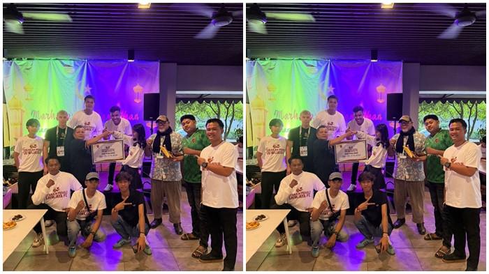 FOTO PENYERAHAN DONASI