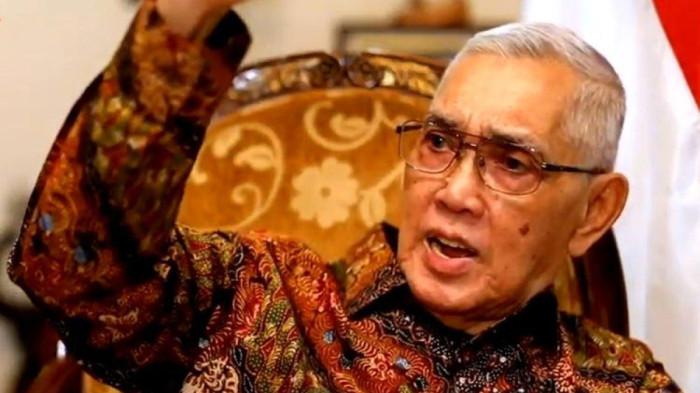MENINGGAL DUNIA - Wakil Presiden RI keenam Try Sutrisno meninggal dunia di usia 91 tahun.