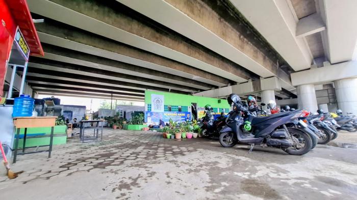 masjid hijrah kolong bawah jembatan buah batu bandung maret