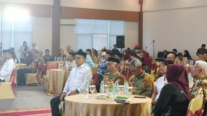 Bupati Gorontalo Utara, Thariq Modanggu saat hadiri peluncuran jkkdddddd