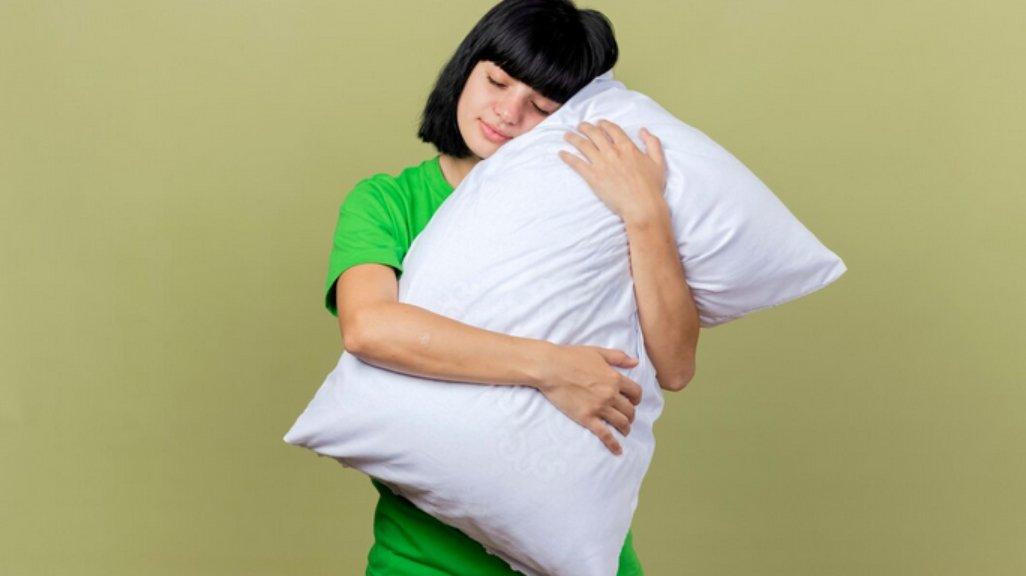 Ilustrasi bantal tidur.