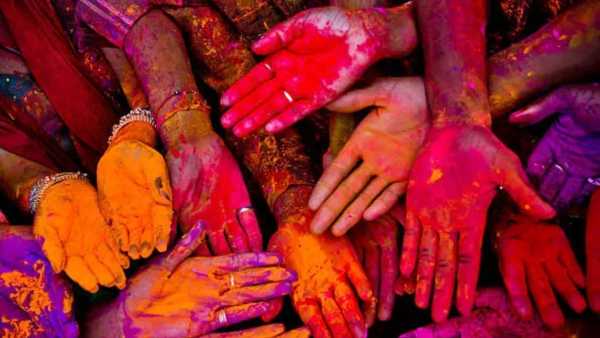 Holi 2026: Those unique places in India where Holi is not celebrated, there is silence