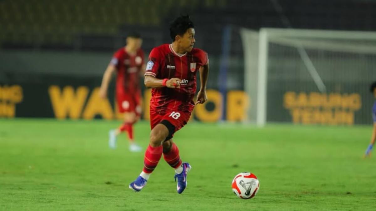 PROFIL - Foto Febri Hariyadi saat berseragam Persis Solo,