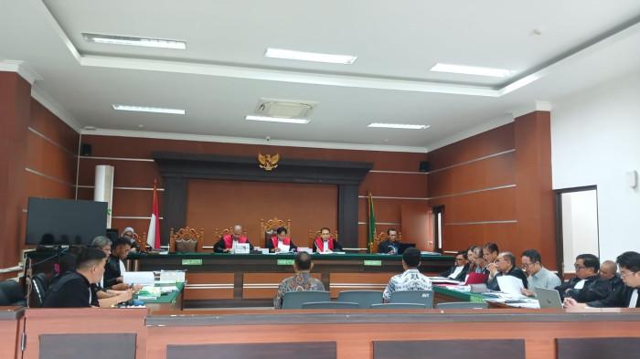SIDANG KORUPSI - Sidang kasus korupsi dana IsDB dan RMP di Universitas Sam Ratulangi kembali digelar di Pengadilan Negeri Manado, Rabu (4/3/2026). Sidang ini masih beragendakan pemeriksaan saksi ahli dan bukti yang dihadirkan JPU.