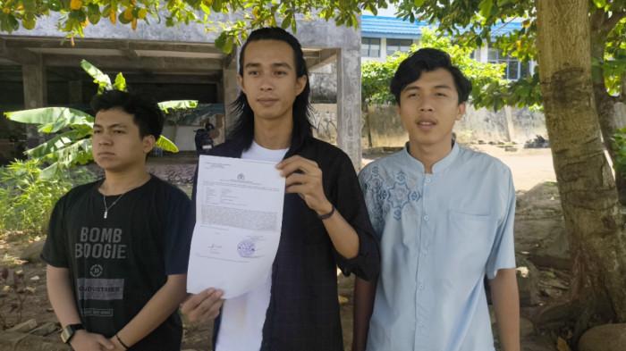 PENGANIAYAAN-Seorang mahasiswa dari luar kampus Unived mengaku mengalami dugaan tindak kekerasan berupa cekikan dan pukulan yang diduga dilakukan oleh seorang Wakil Rektor saat kegiatan Pemira berlangsung, Rabu (25/2/2026) malam. Peristiwa tersebut kini berujung laporan resmi ke pihak kepolisian.