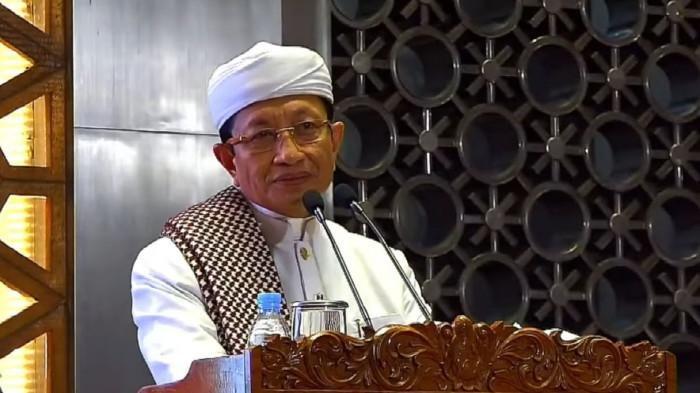 Menteri Agama sekaligus Imam Besar Masjid Istiqlal Nasaruddin Umar menyampaikan tausiyah