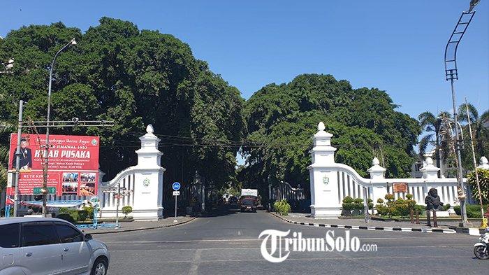 Ilustrasi Alun-alun Utara Keraton Solo