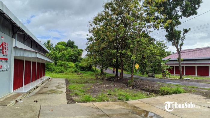 2 gedung KDMP yang berhadapan