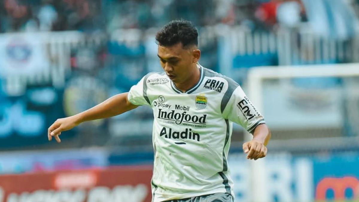 PROFIL PEMAIN - Potret Abdul Aziz saat membela Persib Bandung yang diunggah dalam akun Instagramnya, Minggu (19/2/2023).