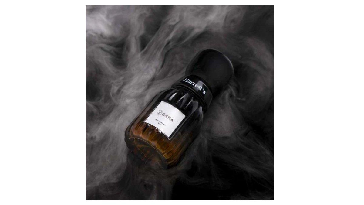 Ilustrasi packaging produk SAKA Perfumery Harrods Extrait de Parfum 50 ml