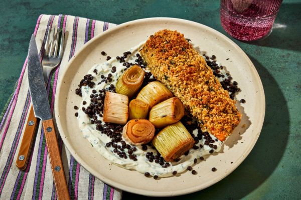 क्रेडिट: छायाचित्रकार: जेन कॉसी, फूड स्टायलिस्ट: जेनिफर वेन्डॉर्फ, प्रॉप स्टायलिस्ट: क्रिस्टीना ब्रॉकमन