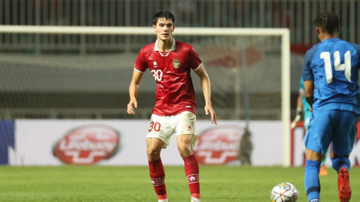 Elkan Baggott saat memperkuat Timnas Indonesia.