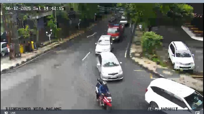 CCTV KOTA MALANG - Potret tangkapan layar CCTV Jl. Majapahit Arah Utara Kota Malang.