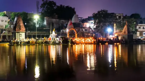 Ujjain darshan is believed to bring peace, blessings, and divine connection.