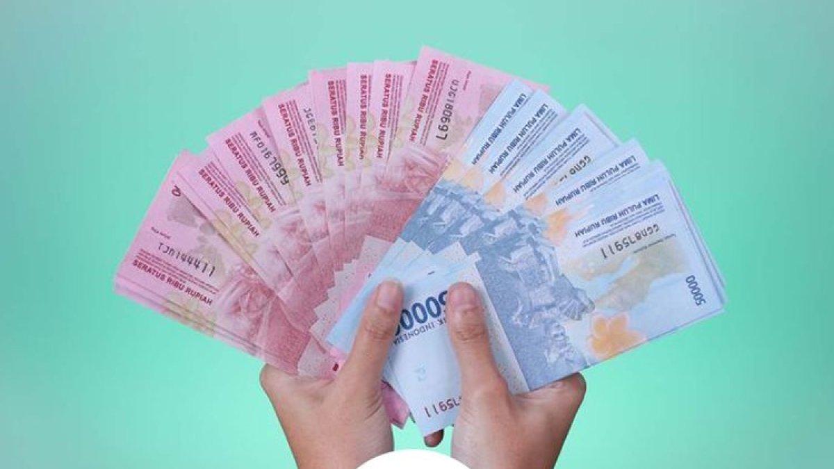 Menjelang lebaran, THR adalah salah satu hal yang dinanti oleh pekerja.