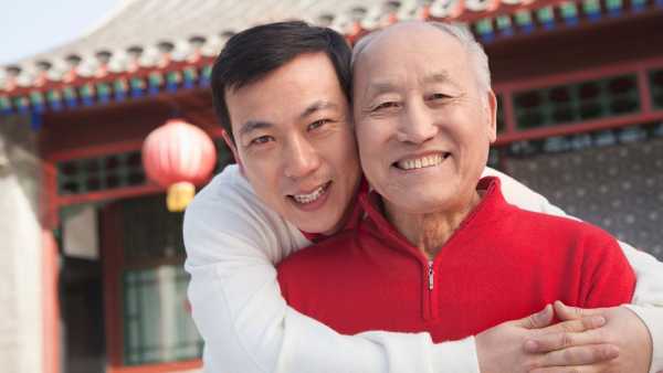 Viral: Lost at the age of 4, reached Canada from China, now met his father after 24 years, this is how he was identified