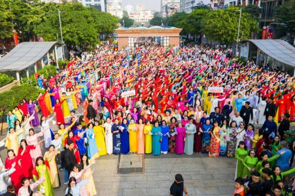 Quốc tế Phụ nữ - Ảnh 1.