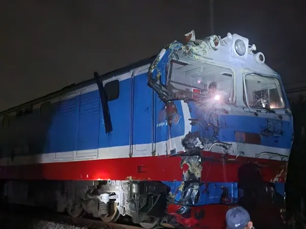 xe đầu kéo - Ảnh 1.