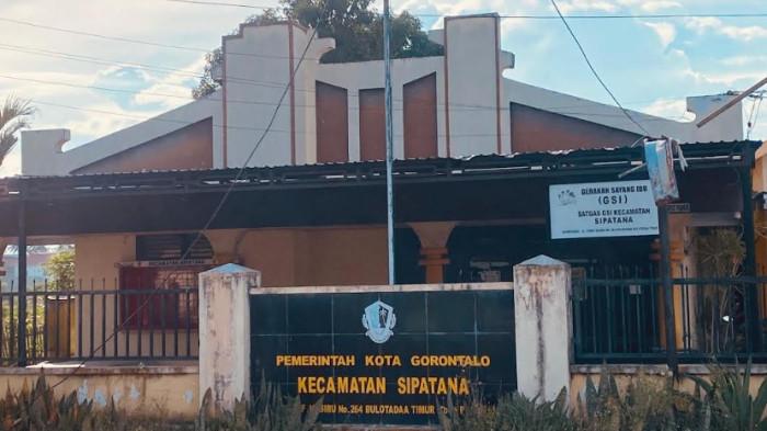 Kantor Camat Sipatana, foto diambil pada Selasa (10/3/2026)