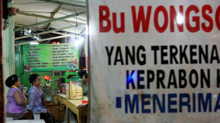 Warung Nasi Liwet Wongso Lemu di Keprabon, Solo.