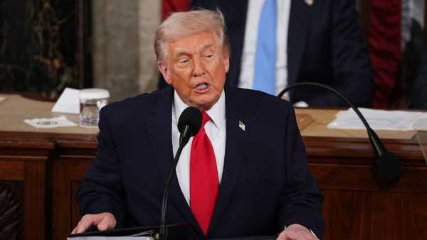 Sometimes claiming to have won the war, sometimes saying it has just begun...Contradictions in Trump's statements in 10 days