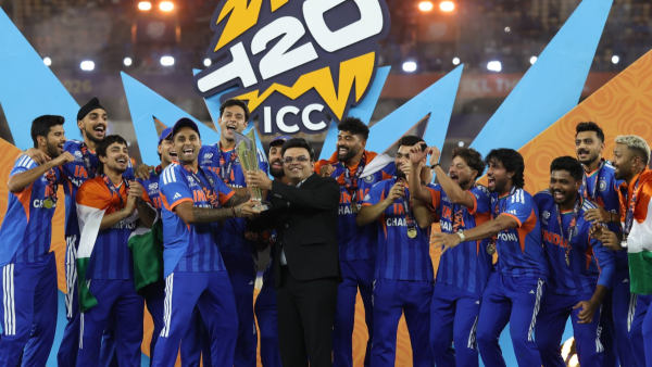 BCCI cash bonus for team India