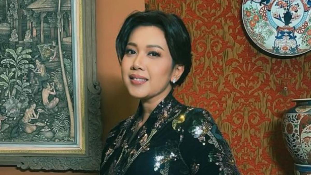 BERITA DUKA - Karmia Krissanty putri Akbar Tandjung dikabarkan meninggal dunia.