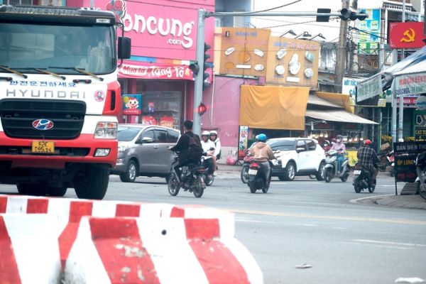 Bến Lức - Ảnh 2.