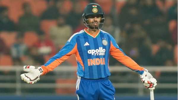 Father died after not being selected in T20 World Cup team, Indian player's chest pain came out