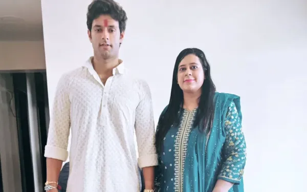 Shivam Dube Sister Shivam Dube Sister & Son
