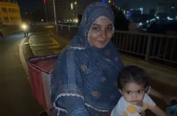 Bikin Haru! Perjuangan Ojol Wanita Antar Makanan Sambil Bawa Balita