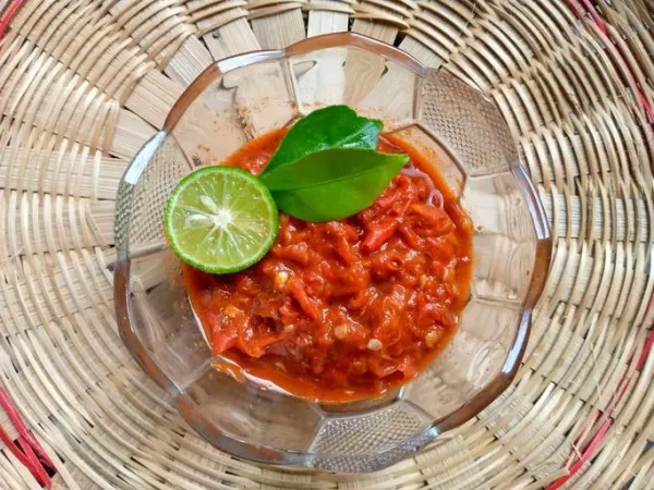 Sambal terasi ilustrasi.