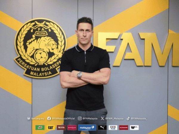 CEO Timnas Malaysia Rob Friend merasa kini saatnya Harimau Malaya bangun dari tidurnya.