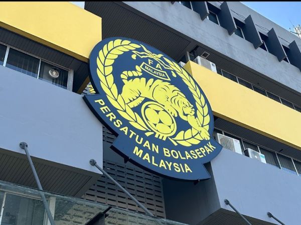 Seluruh Anggota Exco FAM resmi mundur ramai-ramai untuk menghindari ancaman sanksi pembekuan oleh FIFA