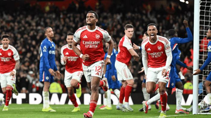 MERAYAKAN GOL - Pemain Arsenal, Jurrien Timber merayakan gol saat nyekor ke gawang Chelsea di Liga Inggris 2025/2026 pada Senin (2/3/2026) dini hari WIB.