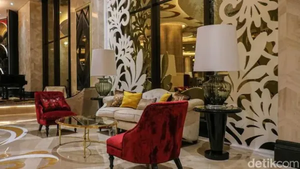 Intip Fasilitas Kamar Nyaman di Trans Hotel Jakarta Cibubur Trans Hotel Group menghadirkan unit hotel terbaru di kawasan Cibubur dengan berbagai fasilitas lengkap. Kehadiran Trans Hotel Jakarta tersebut sekaligus menjadi hotel berbintang lima pertama di kawasan Cibubur.