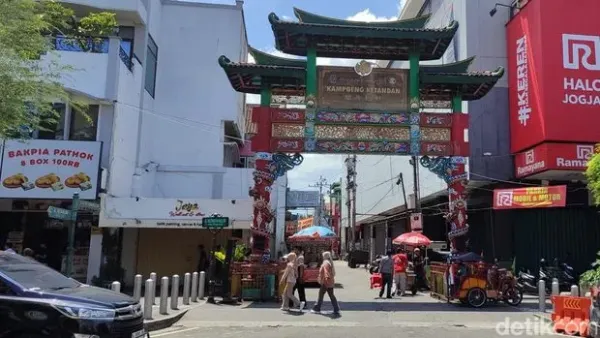 Malioboro sepi wisatawan pada Sabtu (2/3/2026).