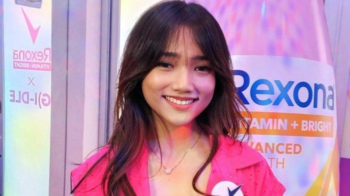 Fujianti Utami Putri alias Fuji An enggan menempuh jalur mediasi untuk menyelesaikan kasus dugaan penggelapan Rp 1,3 miliar yang dilakukan Batara. Selebgram dan pemain film Fuji An di kawasan Radio Dalam, Kebayoran Baru, Jakarta Selatan, Jumat (22/3/2024).