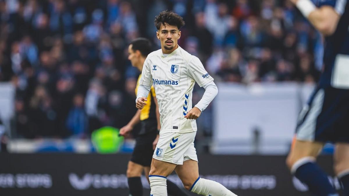 PROFIL - Foto Laurin Ulrich berseragam FC Magdeburg. Laurin Ulrich, bintang didikan Stuttgard kini sudah dikontak PSSI untuk gabung Timnas Indonesia