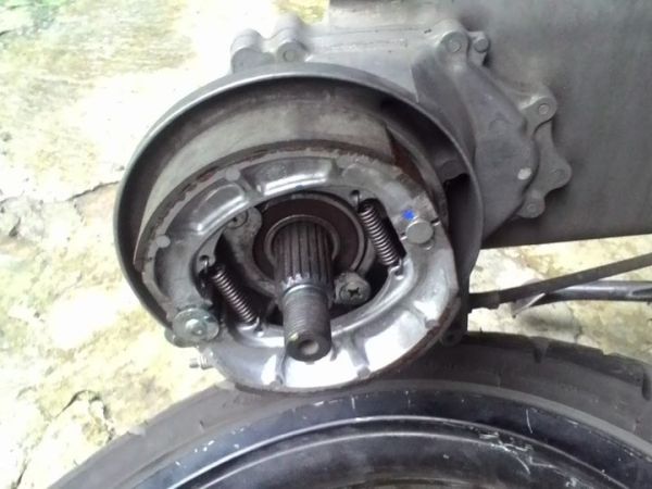 Ilustrasi rem tromol